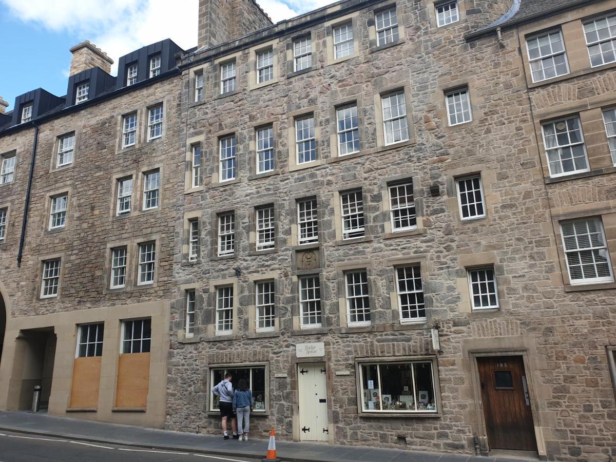 Canongate - Spacious And Historic 2 Bed Flat On Royal Mile Edinburgh Exterior foto